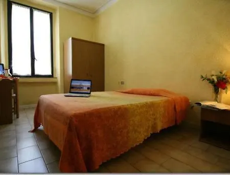 Hotel Verona *